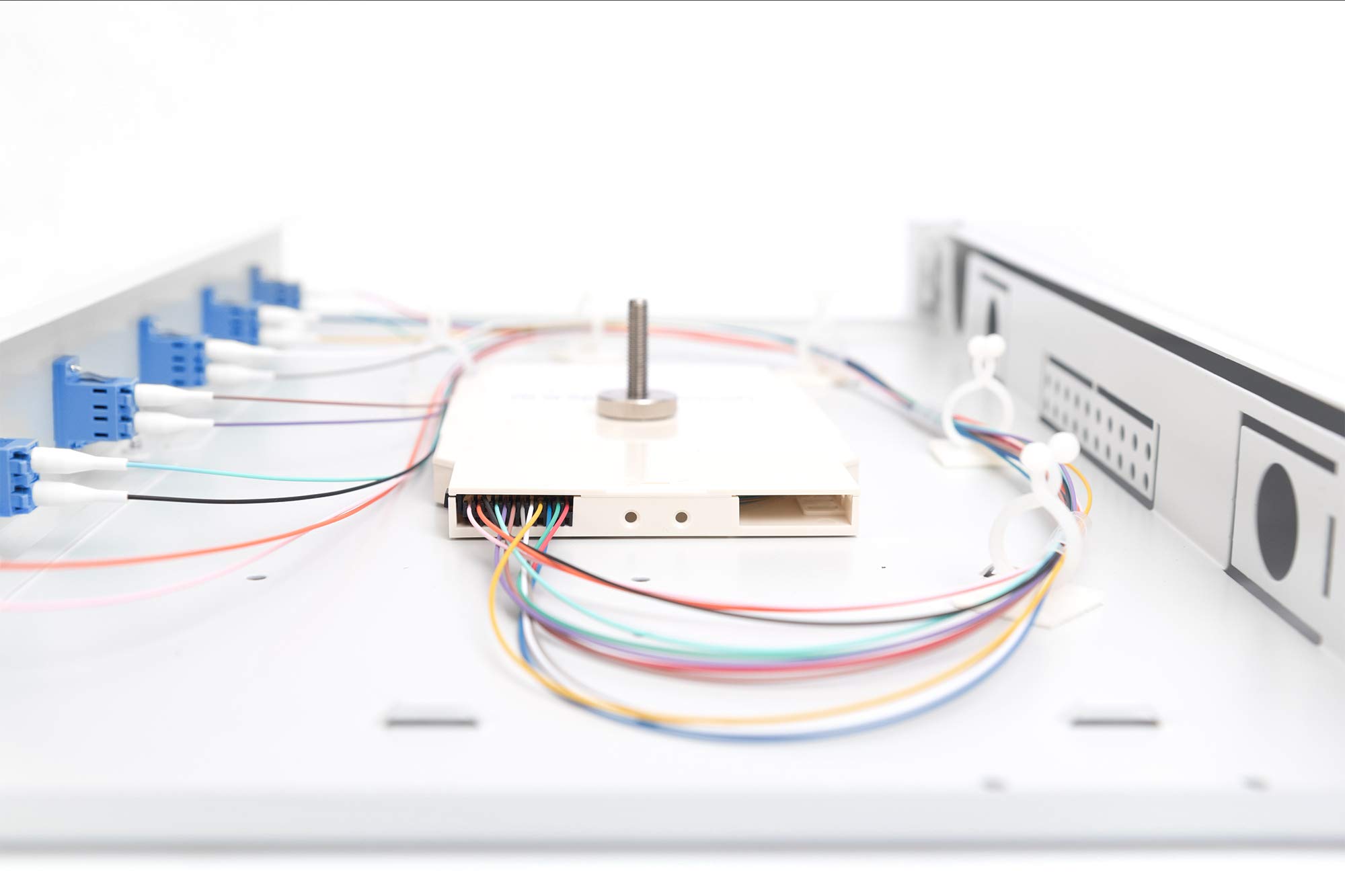 DIGITUS boîte d'épissure Fibre Optique 6 couplages - LC - OS2-1U - 19 Pouces - Single-Mode Simplex - avec Cassette d'épissure - Montage en Rack