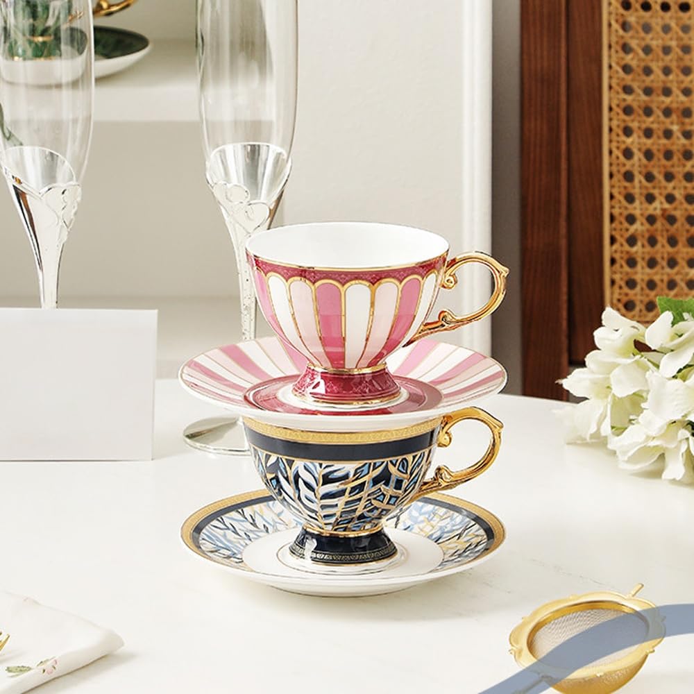 Zestaw filiżanek do kawy, 4-pakowa ceramiczna filiżanka do espresso ze spodkiem, kubki do kawy z uchwytem, ​​filiżanka do espresso, mleka, herbaty