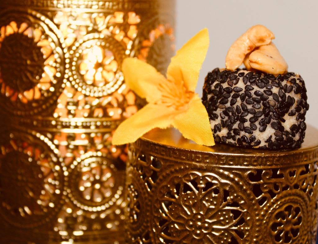 Selección Gourmet de Pasteles Artesanales de Lujo - Sin Azúcares añadidos, Sin Lactosa - Caja de 1000g Ideal para Regalo y Eventos Especiales