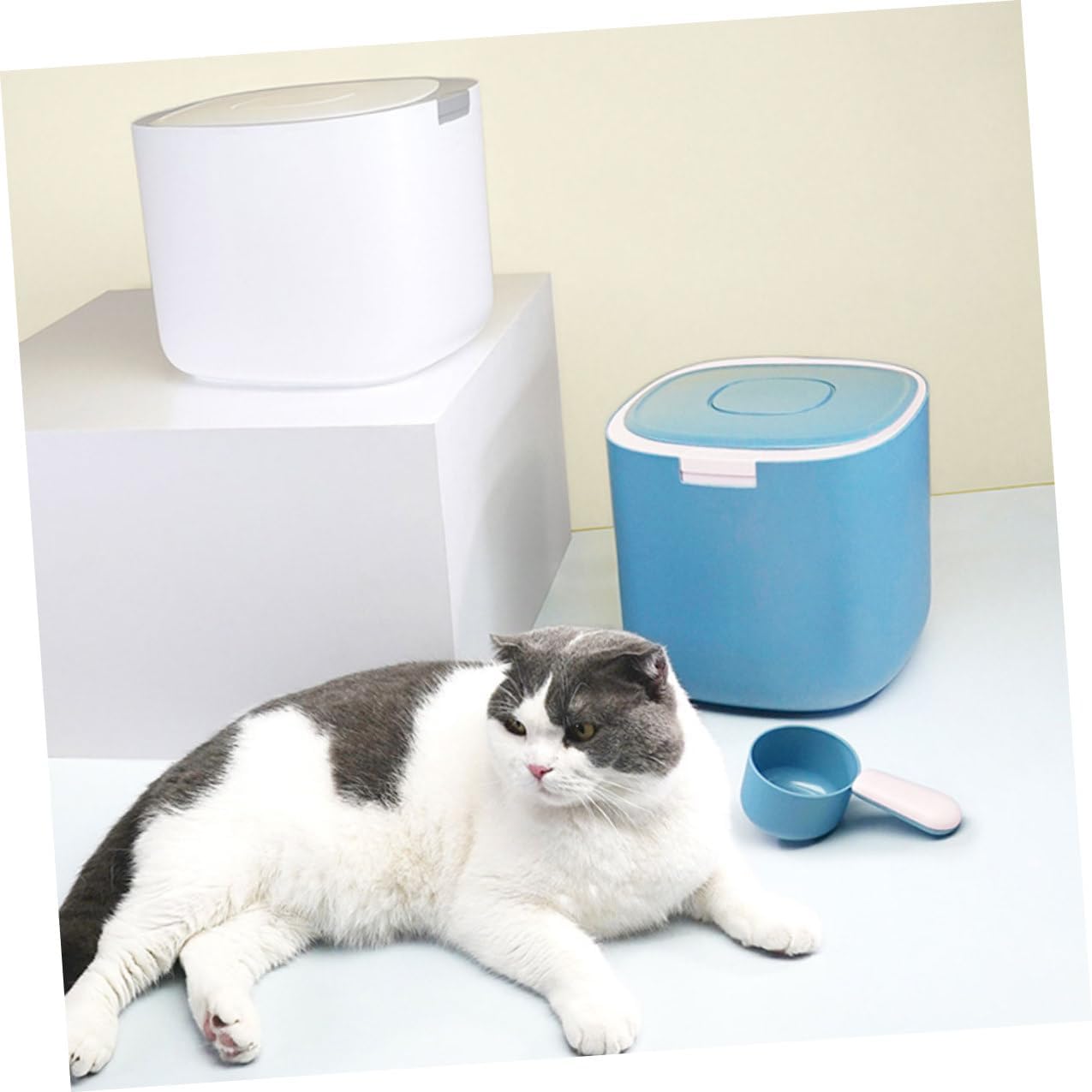 Unomor Pet Food Storage Container 11l Airtight Grain Bucket with Moisture-proof Seal Fog Matte Finish Large Capacity Food Bin Household Use