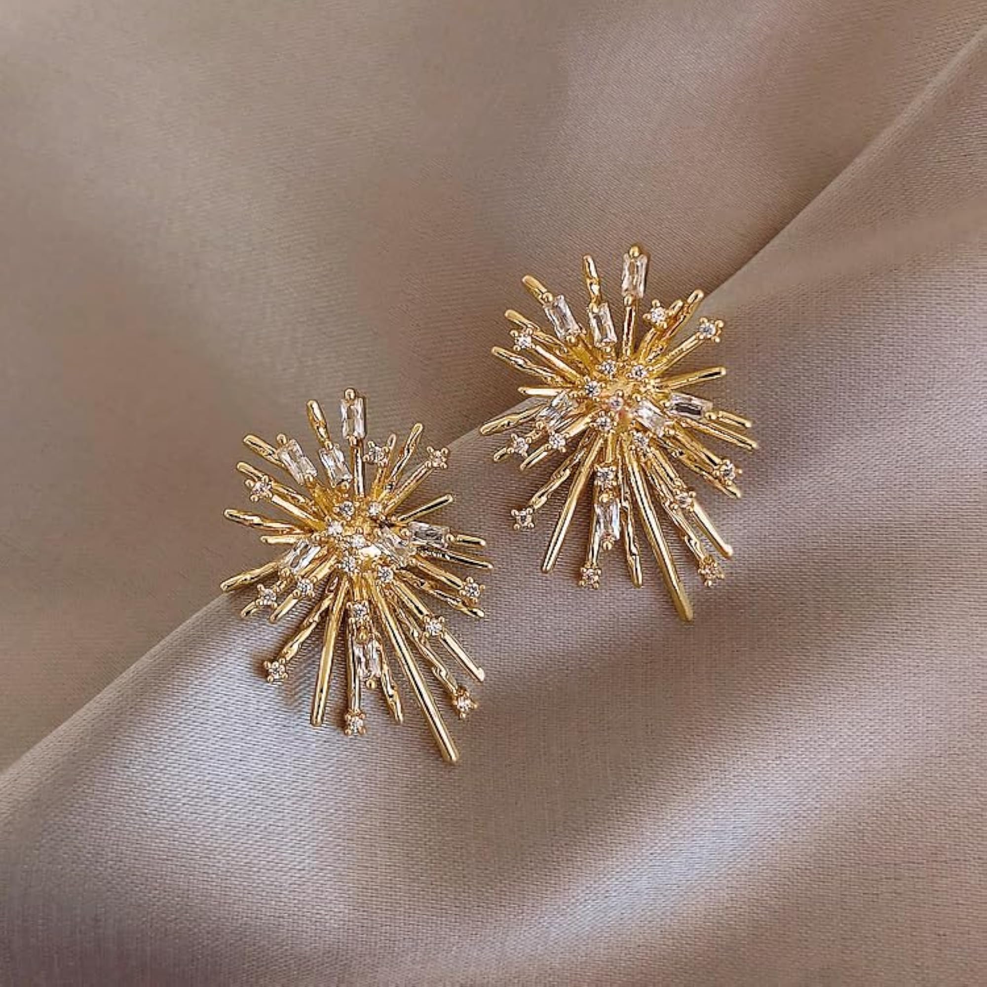 Women's Stylish Western Korean Earrings Set