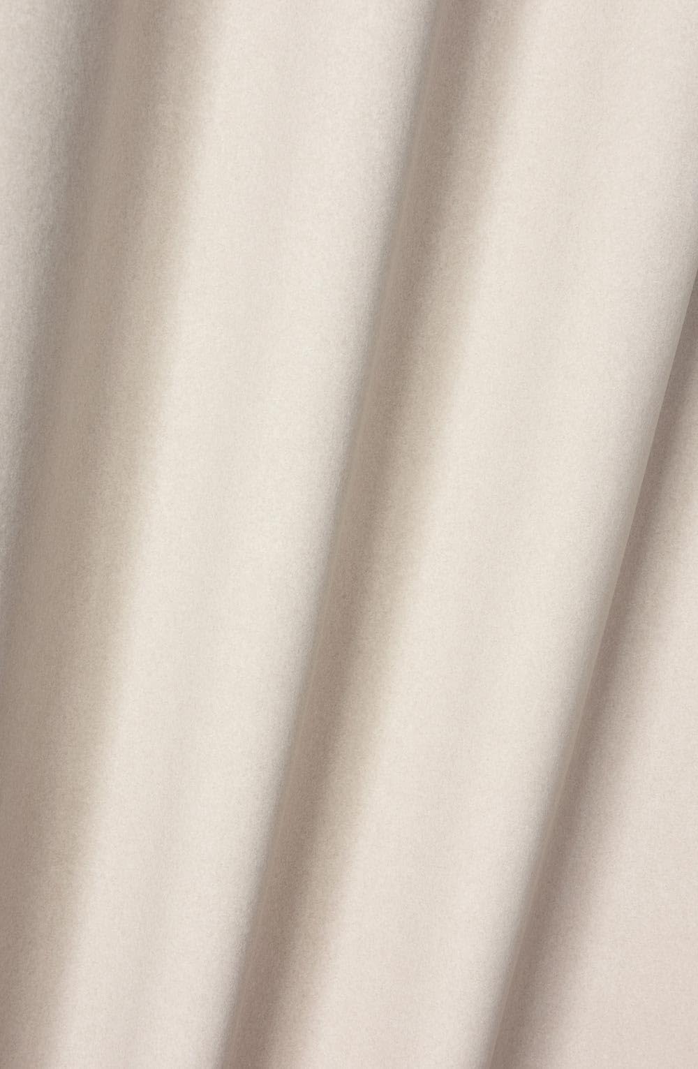 Linder Rideau Isolant obscurcissant Thermique - Effet Peau de pêche - Coloris Blanc Craie - Finition œillets Canon de Fusil - Dimensions 135x260cm - 100% Polyester - Collection Baltic