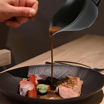 280 ml Porcelain Gravy Boat Sauce Container Sauce Container with Handle Gravy Boat with Lip Spout Serving Bowl Suitable for Gravy Cream Salad Dressings Milk Broth Gravy Juice and Cheese Dip Black