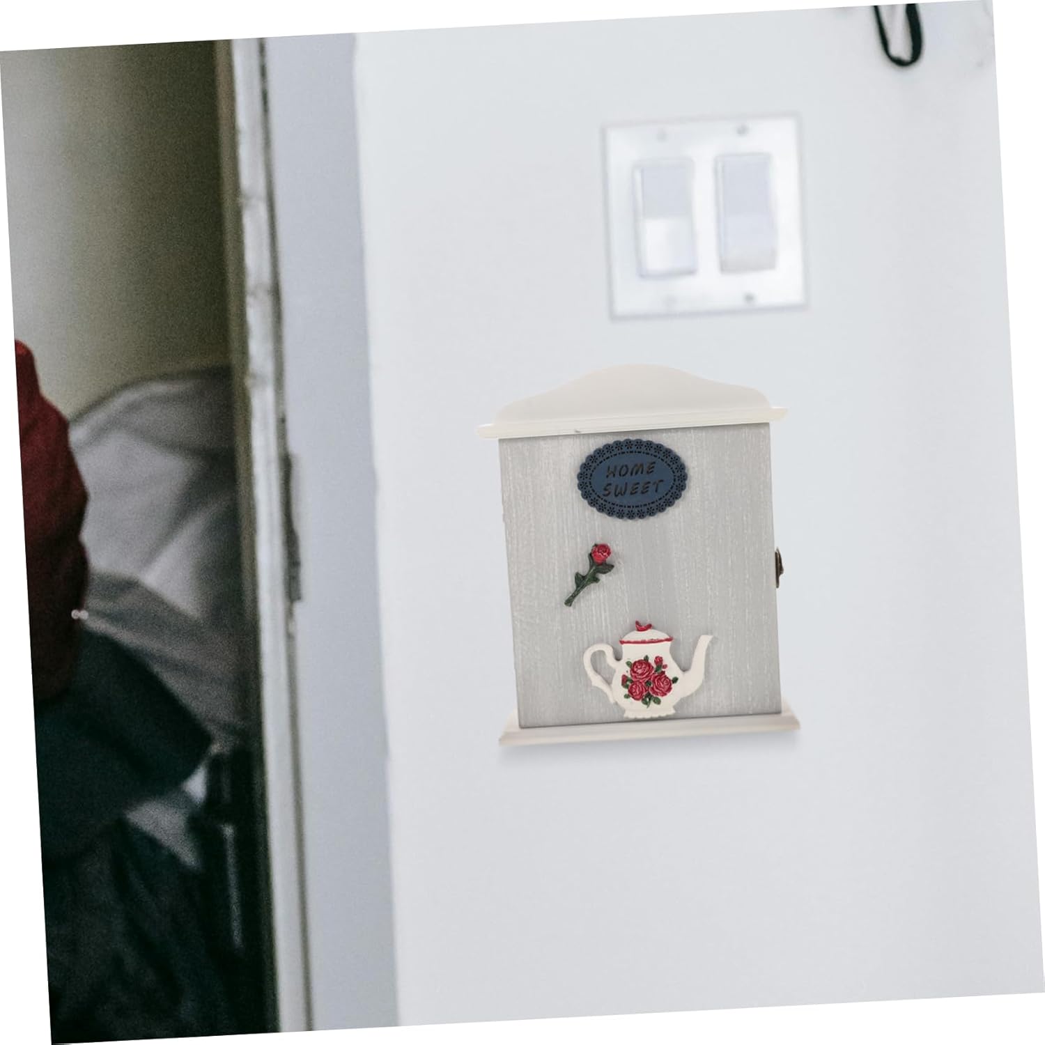 Key Storage Box Wall Mount Key Holder Wall Bedroom Entryway Shelf Hooks