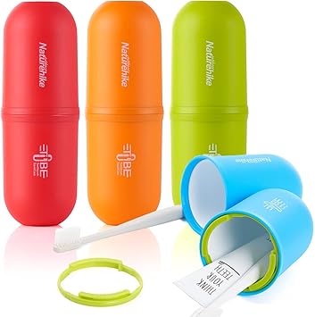 Amazon Co Jp コップ４個入り 旅行 出張 学校 携帯式 コップ型ケース 歯ブラシケース うがいコップ 歯ブラシ収納ボックス 持ち歩き用 洗面用具 衛生的な携帯ケース 多機能トラベルグッズ グリーン ホーム キッチン