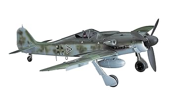 Amazon | ハセガワ 1/32 ドイツ空軍 フォッケウルフ Fw190D-9