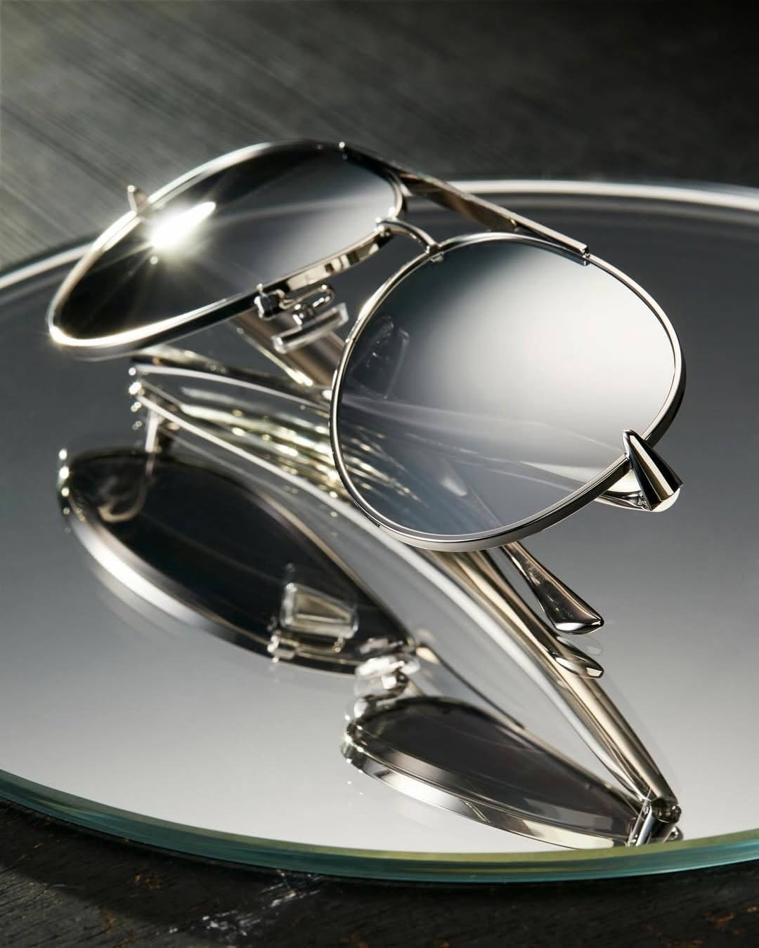 Retro Gold Aviator Sunglasses for Women Men, 2025 Metal Oversized 70s Aviators Sun Glasses - Image 5