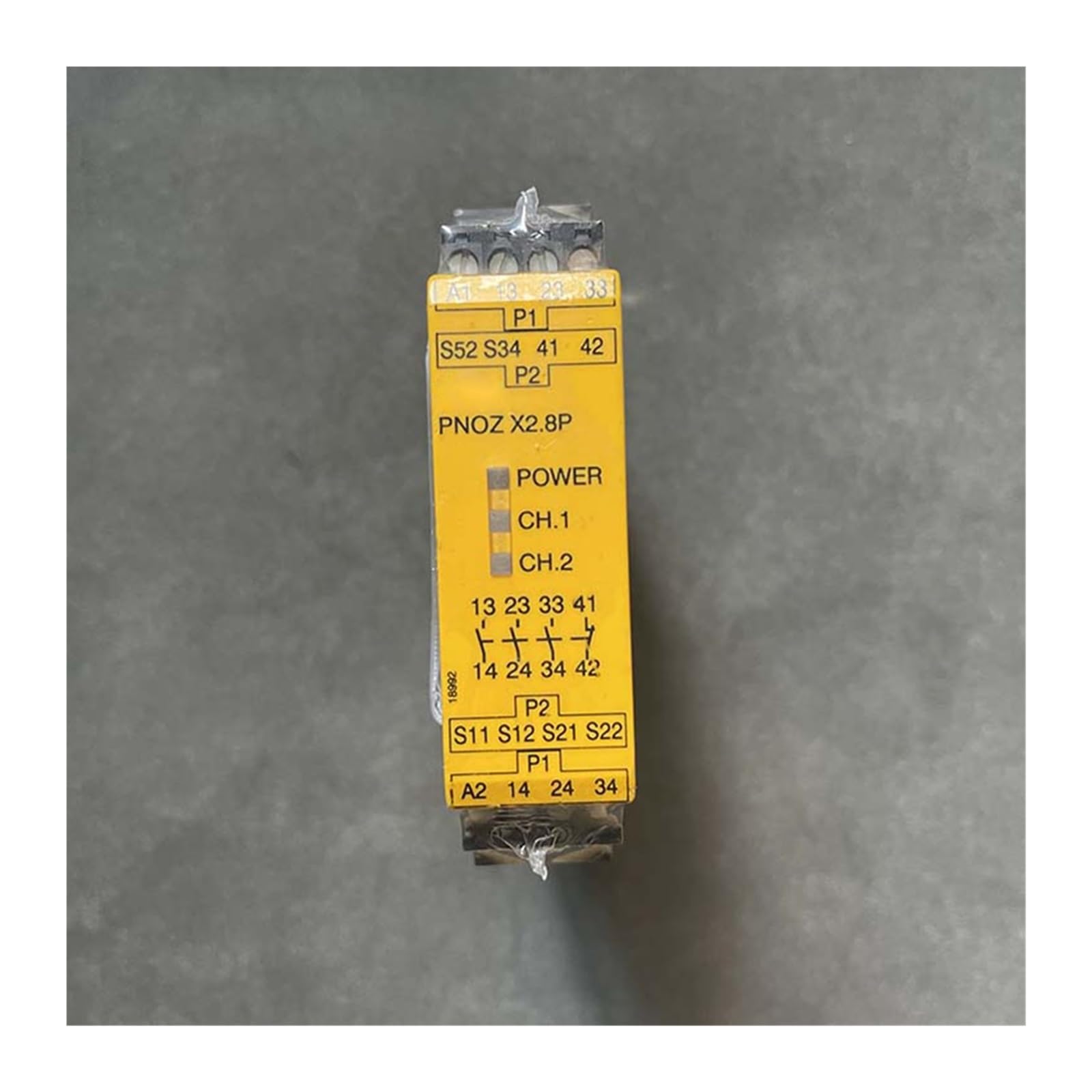 NACODLUL X2.8P 24-240VAC/DC 3n/o 1n/c 777302 Relay Control Module