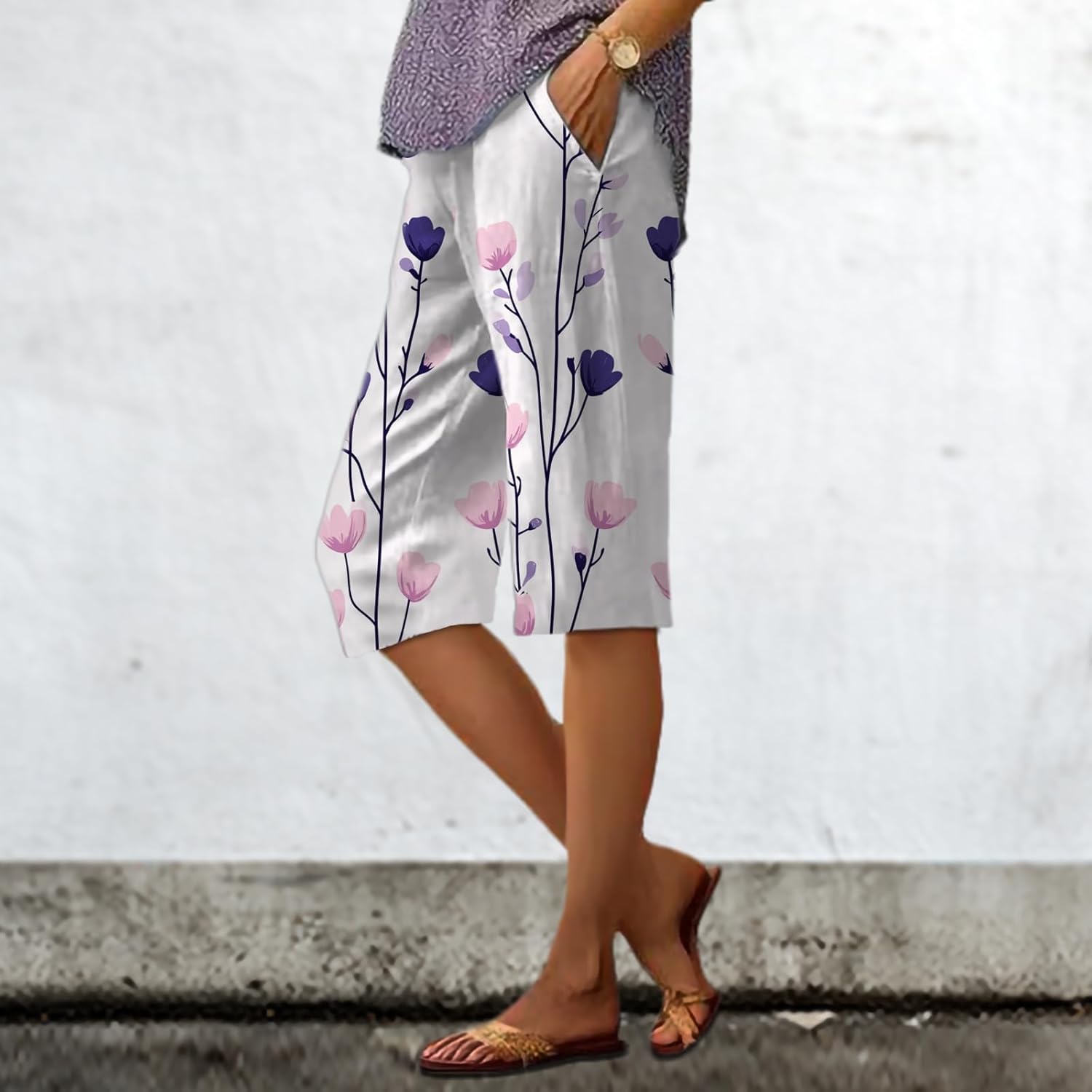 Capris Pants for Women Loose Fit Oversized Retro Elegent Vintage Floral Mid Rise Bermuda Shorts with Pockets - Image 2