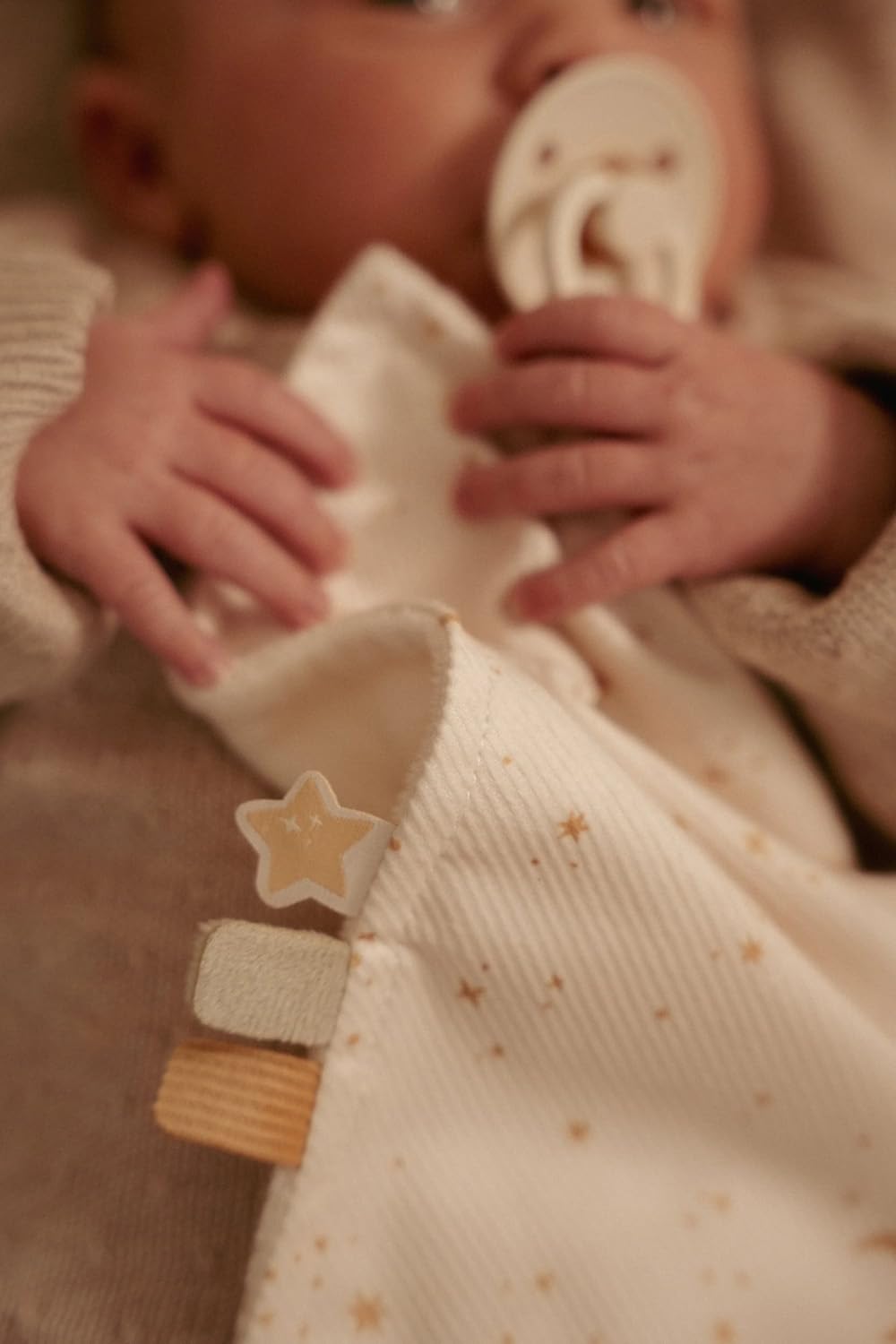 Little Dutch Paño para acurrucarse con anillo de dentición - Newborn Naturals