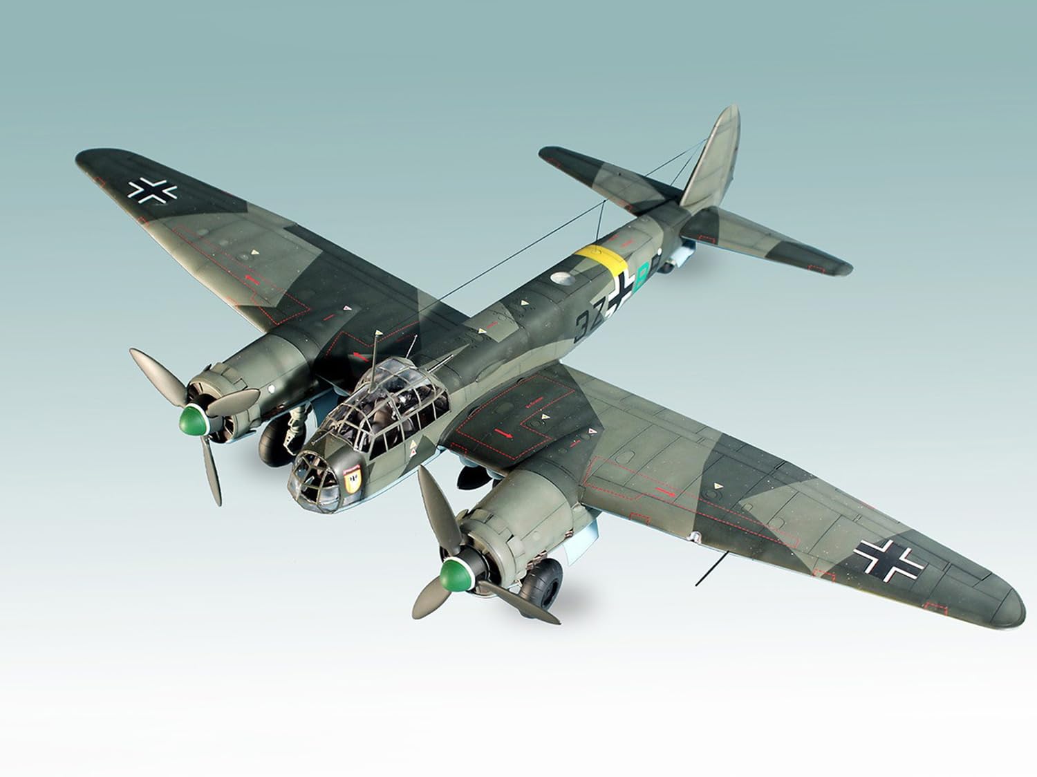 Amazon.co.jp: ICM 1/48 ユンカース Ju88A-4 爆撃機 48233 プラモデル