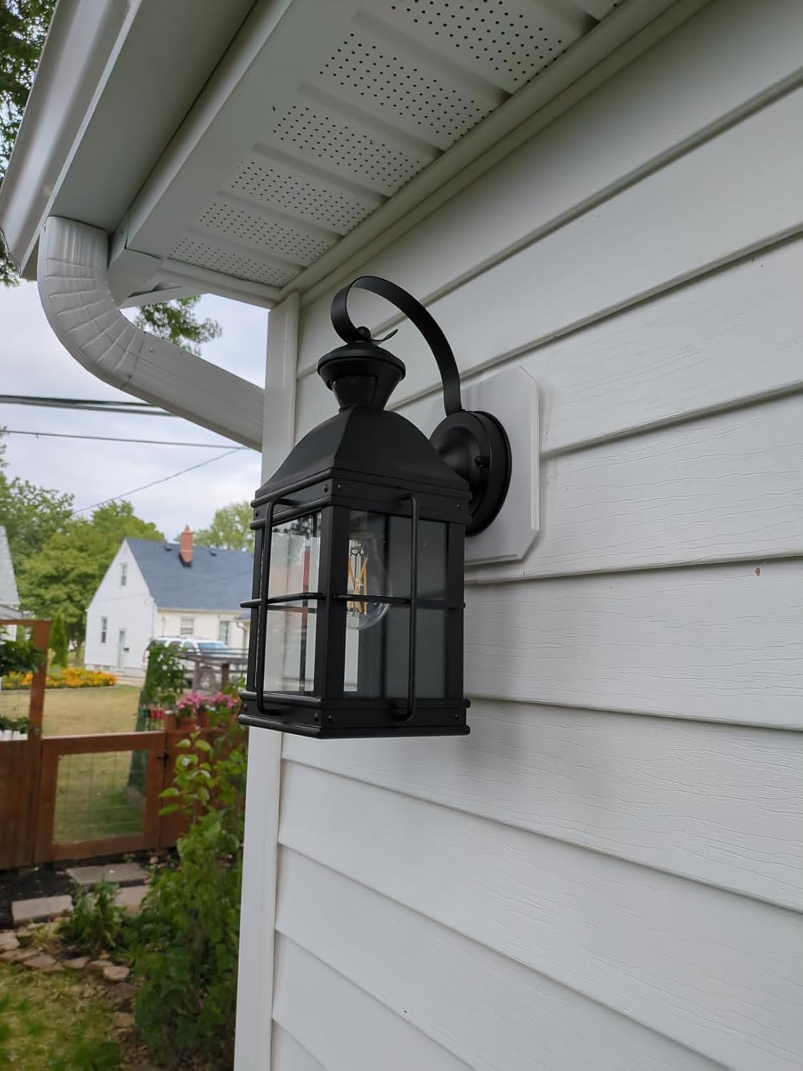 iMBAPrice IMBA-8141F-BK5 Black Non- Metallic Siding Mounting Block with Built-in Electrical Box for All Siding Types, 5-Pack