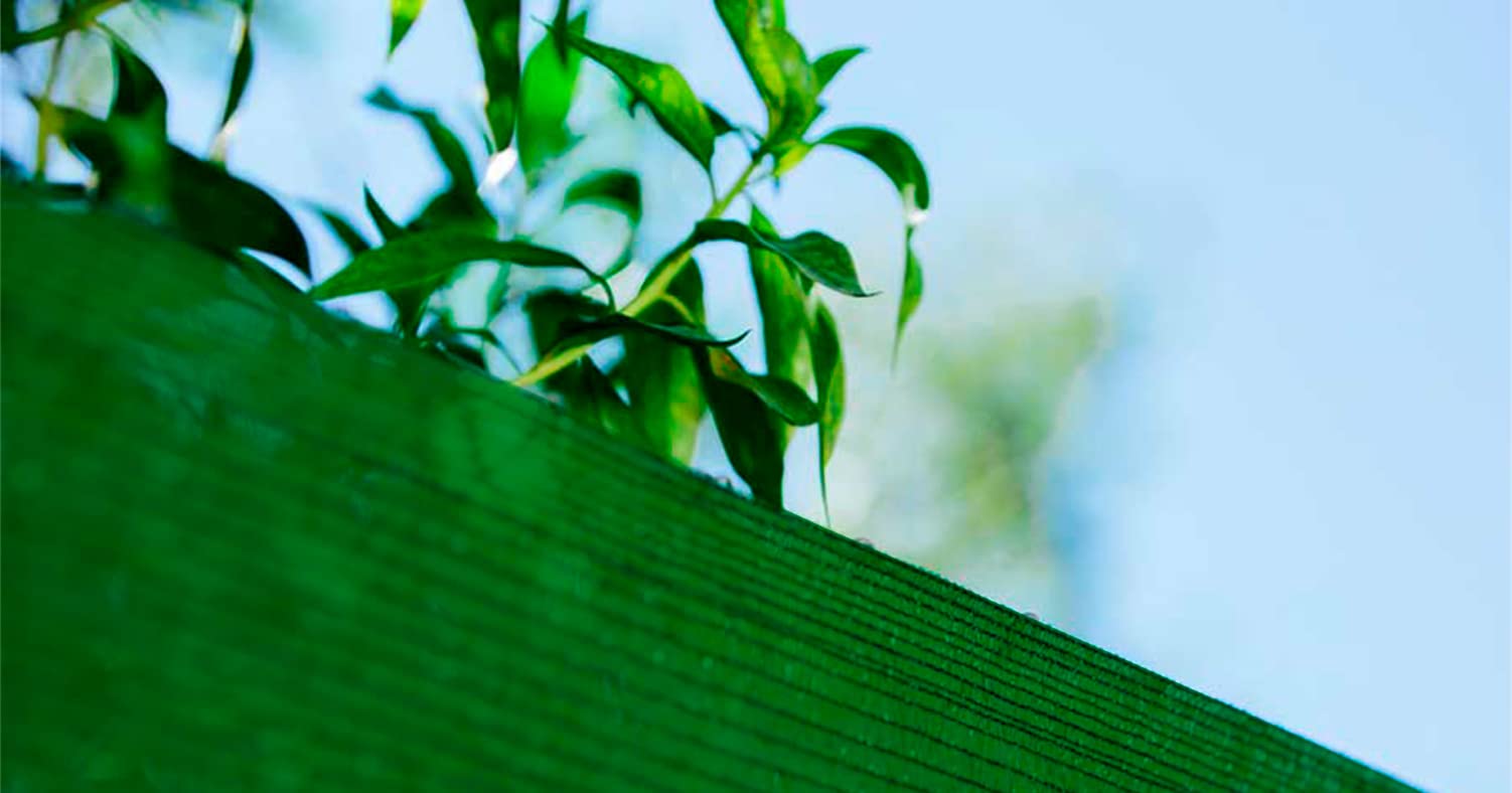 BONERVA | Malla de sombreo y ocultación | Especial para Obra | Color Verde | 70% ocultación | Tejido Ratcher | Malla de protección para jardín y Agricultura | Varias Medidas (2x100 Metros)