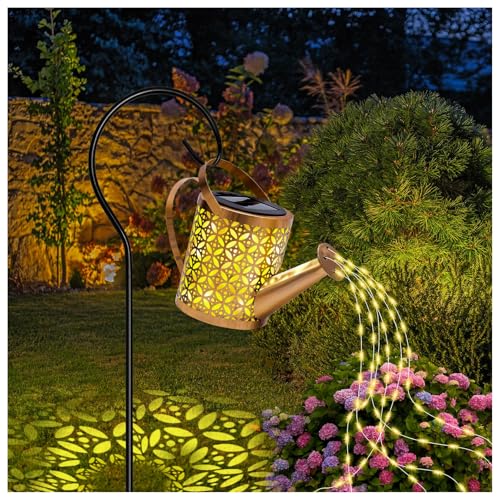 Lysliv Watering Can Solar Lights Outdoor Garden, LED Solar String Lights Waterproof Retro Metal Water Can Hanging Lantern with Bracket Warm White Gardening Décor for Patio Yard Pathway Gifts for Women