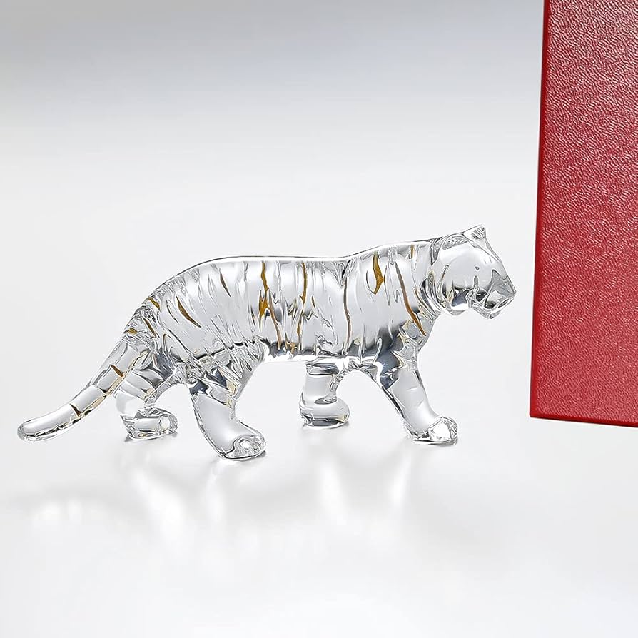 バカラ♦︎Baccarat♦︎置物♦︎干支　虎　フィギュリン Amazon.co.jp: バカラ「干支 虎(寅)tiger」ゴールド 金 フィギュ