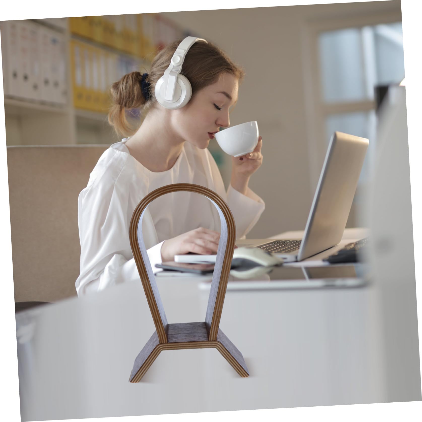 Alipis Présentoir de Bureau en Bois Synthétique Stable pour Casque Audio Support Élégant pour Café ou Magasin D'écouteurs