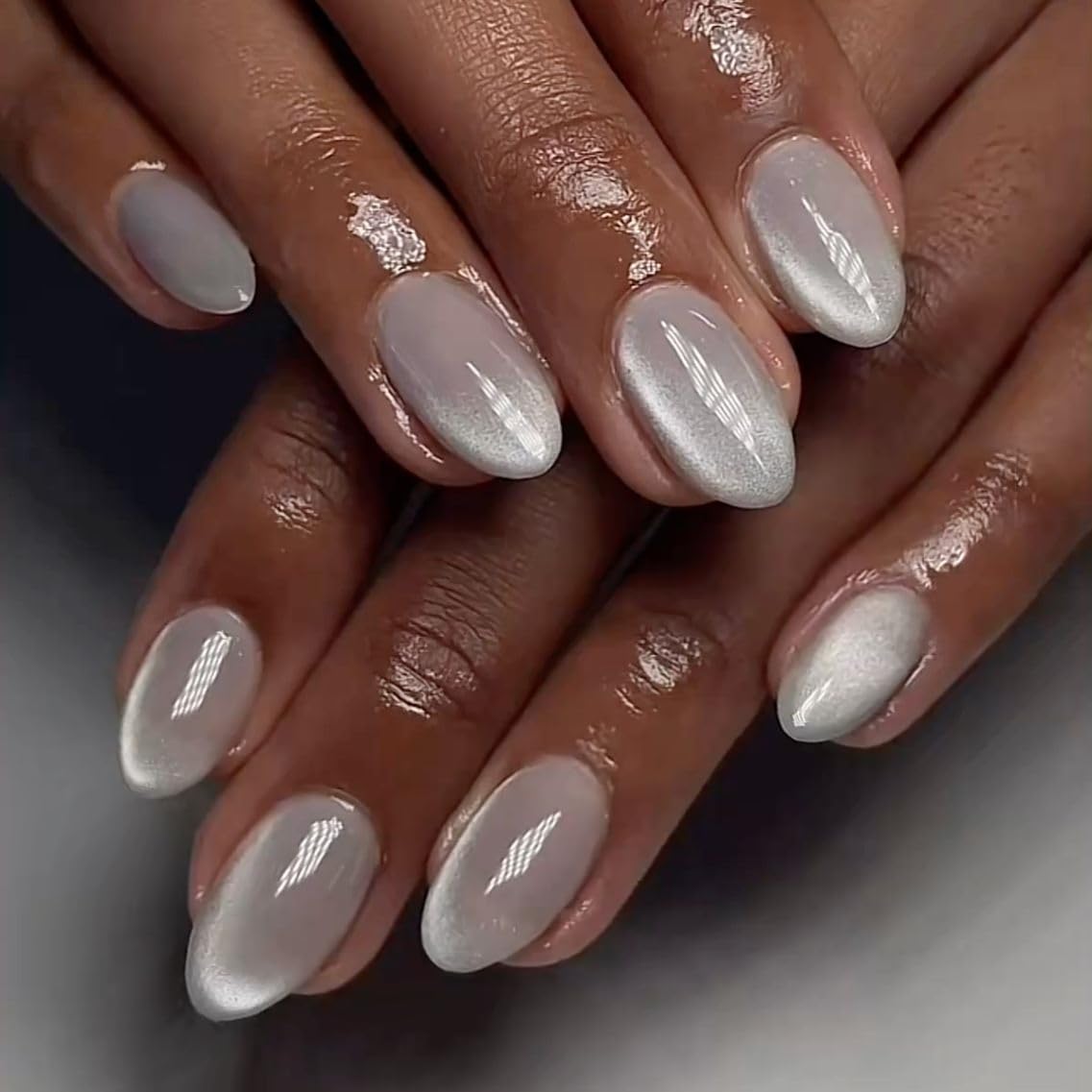 SXVME Soft Gel Press on Nails Extra Short Oval, 30 Pcs White Cat Eye False Nails Short Almond - Image 2