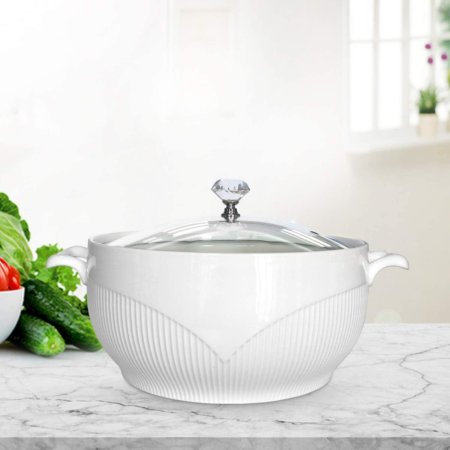 Vnook Soupière en céramique avec Couvercle en Verre, Porcelaine Blanche Servant Une soupière décoration de Soupe Mignonnes soupières couvertes en céramique pour Soupe (Size : 2.5L)