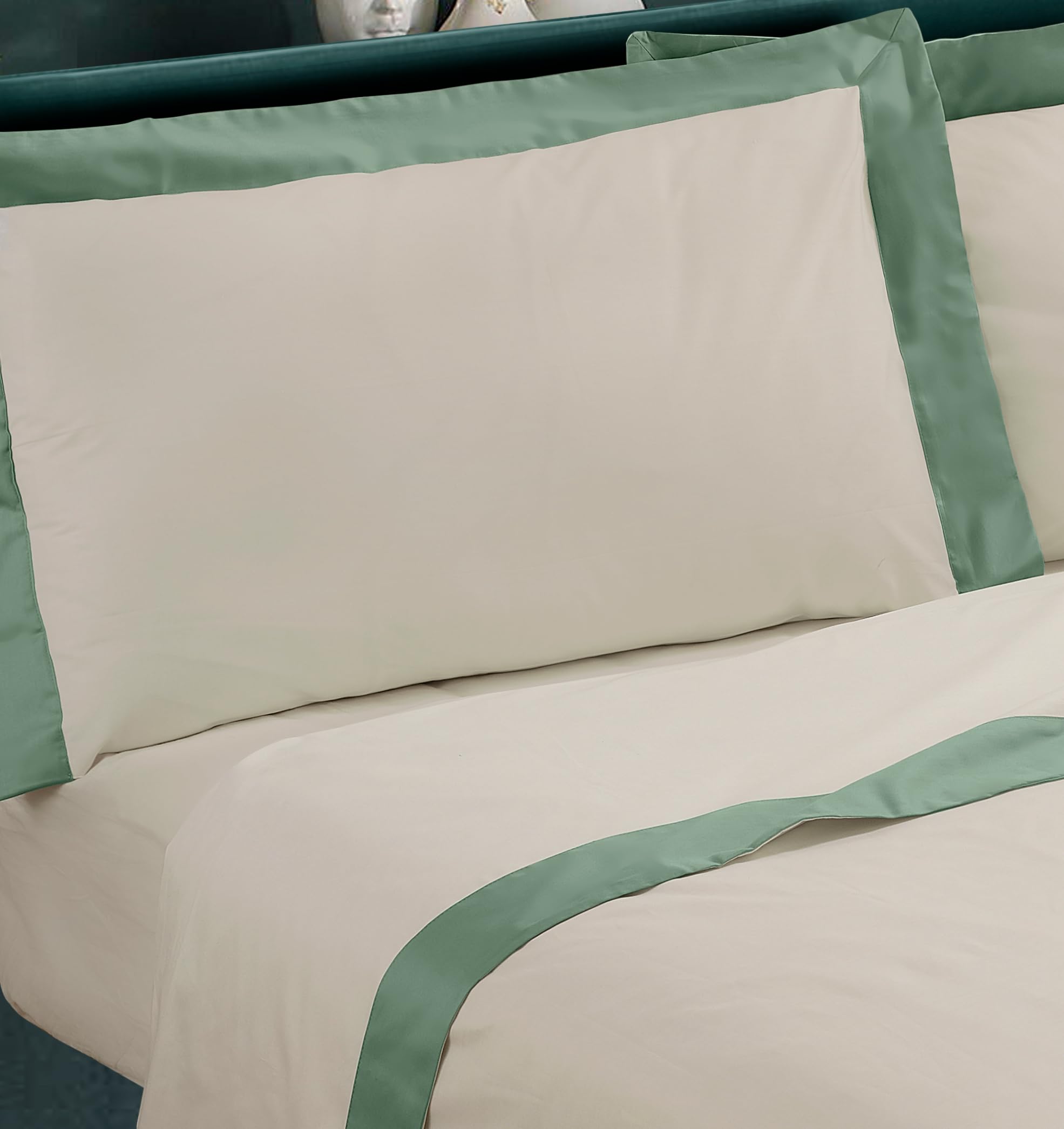 Riad Arredo Set Completo Lenzuola Matrimoniale 100% Cotone Minimal Con Balza in Raso - Completo Letto Tinta Unita Morbido Puro Cotone Elegante (Salvia)