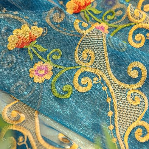 Cortina divisora elegante con flores bordadas para transformar tu salón 5