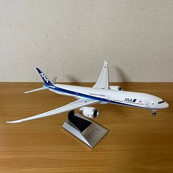 Amazon.co.jp: 1:200 BOEING 777-9 ANA 空中姿勢 ソリッド