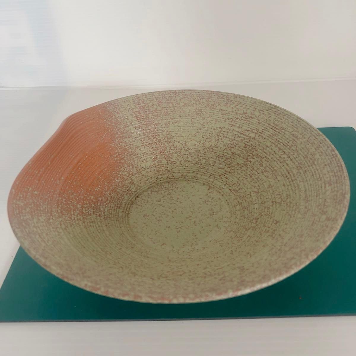 中国清末時代　粉彩 素三彩四方花瓶 中国清末時代 粉彩 素三彩四方花瓶