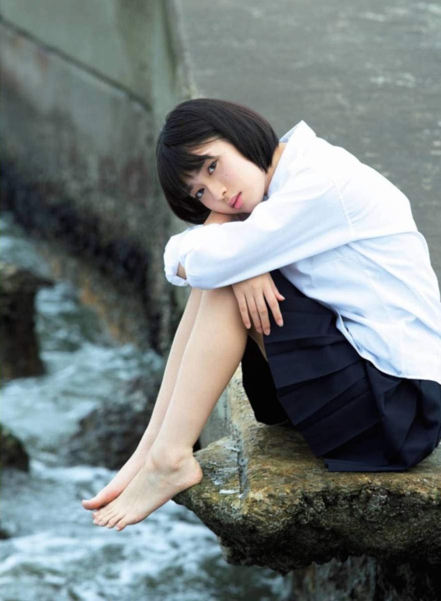 Amazon.co.jp: 女優 白石聖 L判 写真 50枚 まとめ売り！ : おもちゃ