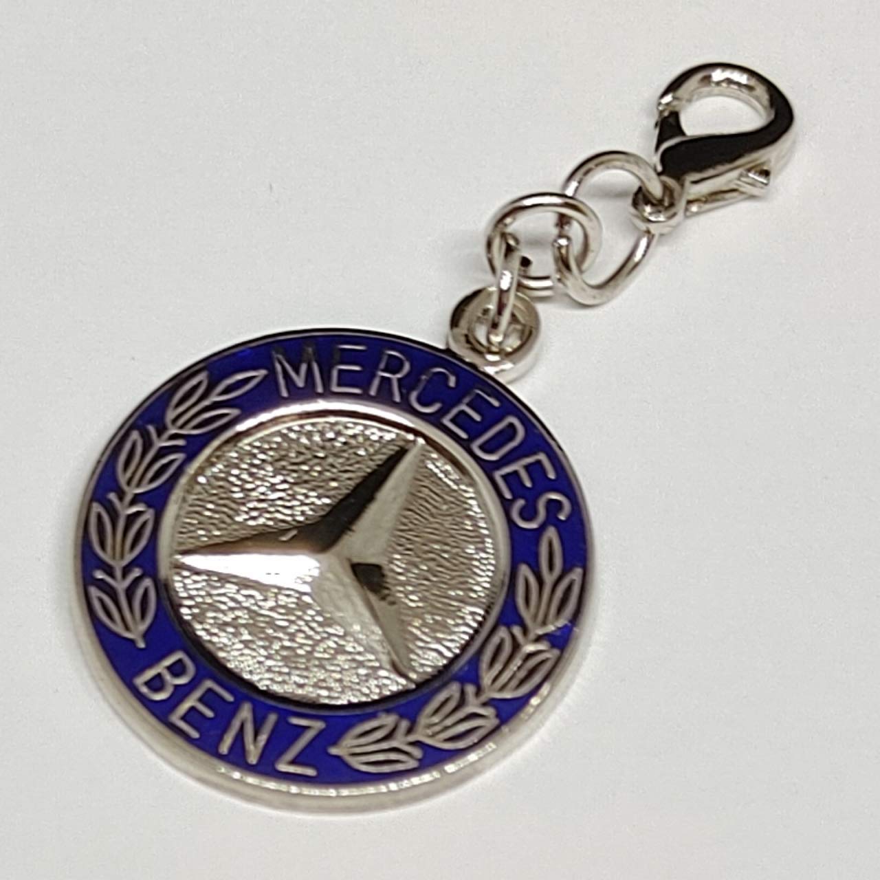 Mercedes-Benz キーホルダー 4色セット Mercedes-Benz キーホルダー 4色セット Mercedes-Benz