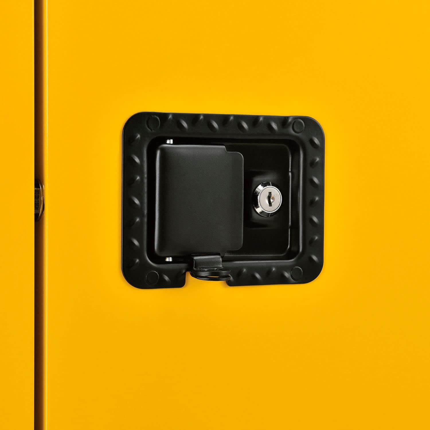 Global Industrial Flammable Cabinet, Manual Close Single Door, 6 Gallon, 23" Wx18 Dx22 H