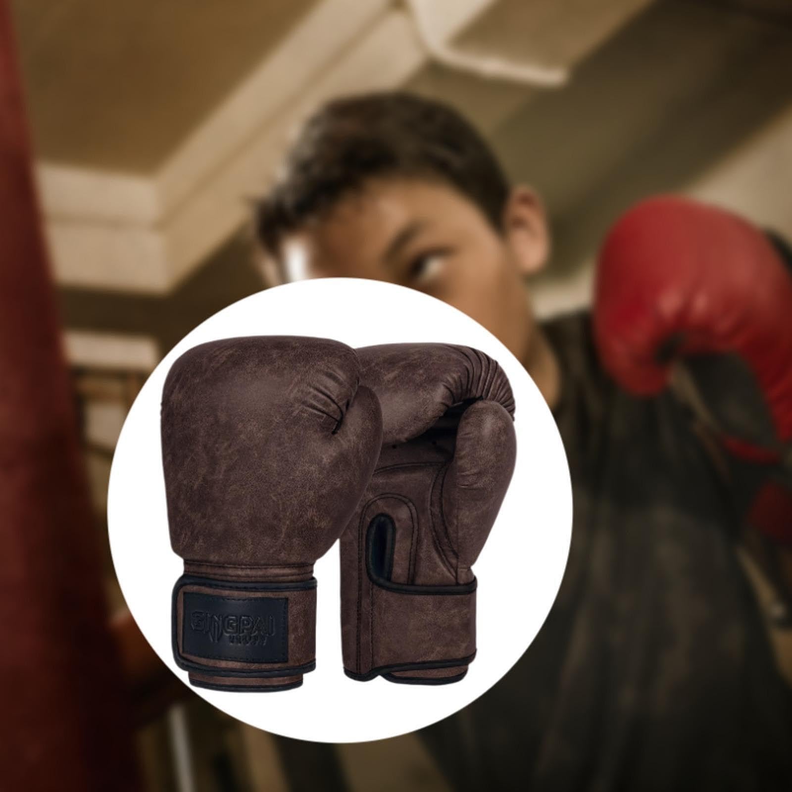 Guantoni da boxe in pelle PU per l'allenamento quotidiano che offrono un'eccezionale traspirabilità. Allenamenti duri. Questi guanti sono progettati