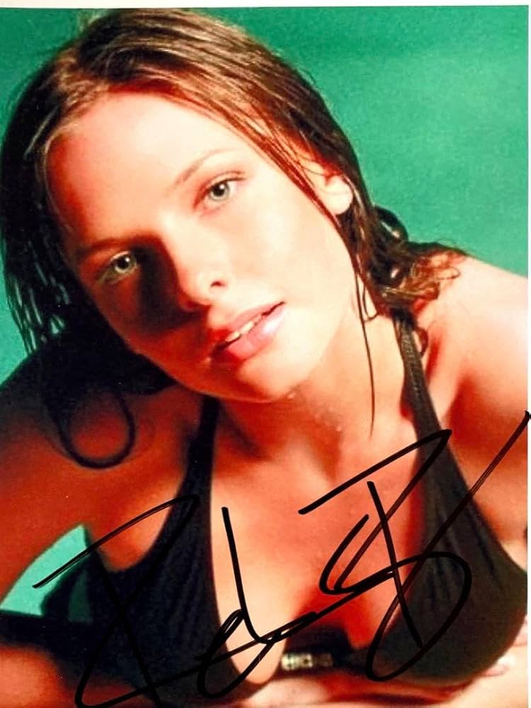 セール中…レベッカファーガソン直筆サイン超大型写真…ミッション:インポッシブル セール中…レベッカファーガソン直筆サイン超大型写真…ミッション