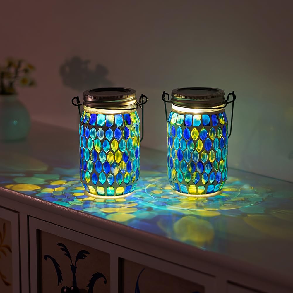 Starsoul Paquete de 4 faroles colgantes solares de mosaico para exteriores, impermeables, de cristal multiazul, luces solares de jardín, farol de mosaico al aire libre para exteriores, camino, patio
