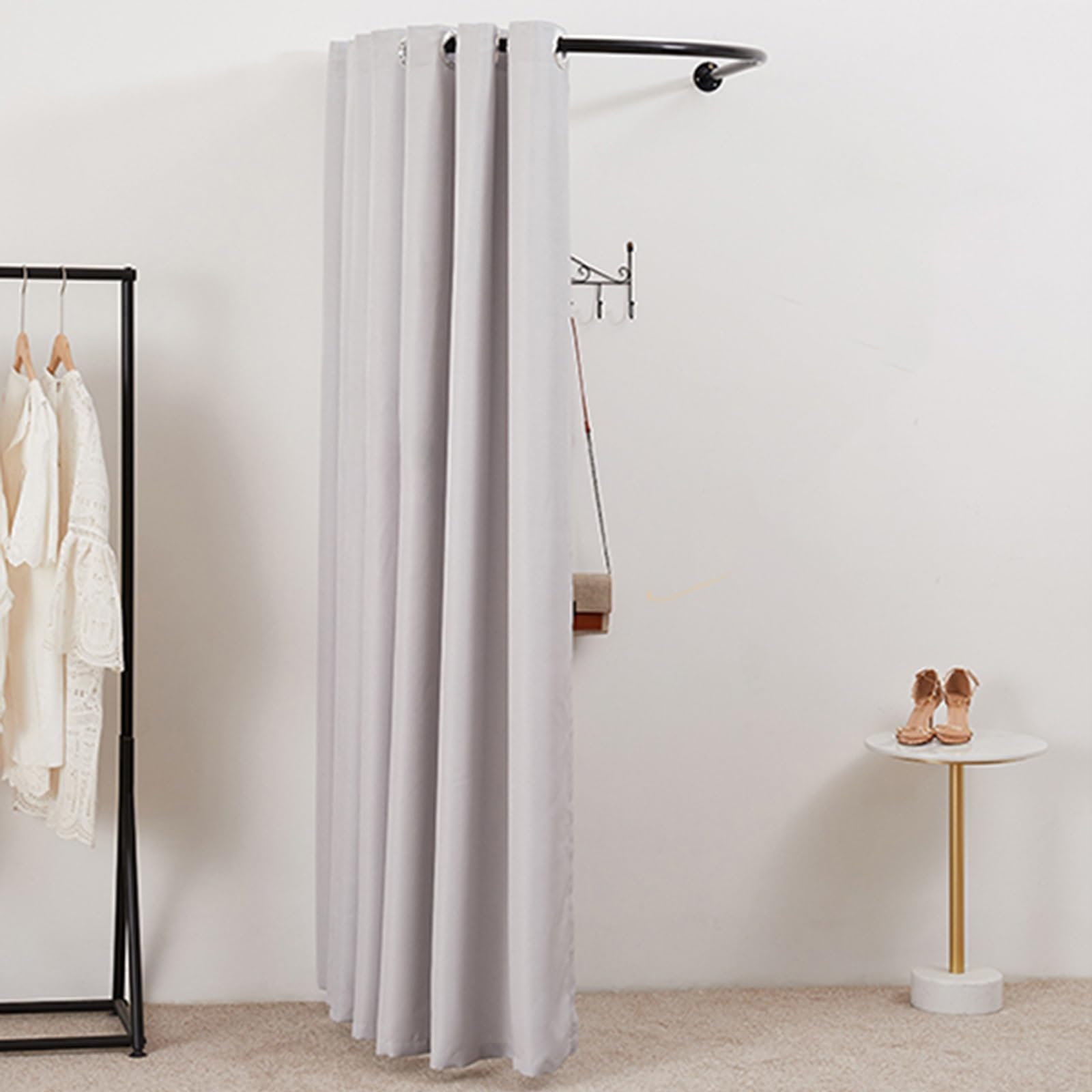 Tringle à rideau en U avec rideaux occultants pour séparation de dressing