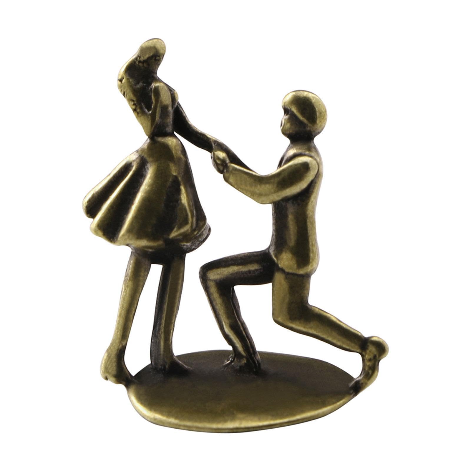 Pixzcsa Gold Romantic Brass Statue Home Decor Sculptures Couple Figurines For Living Room Wall Shelf Display Which Is Strong And Durable Bookshelf Craft Desktop