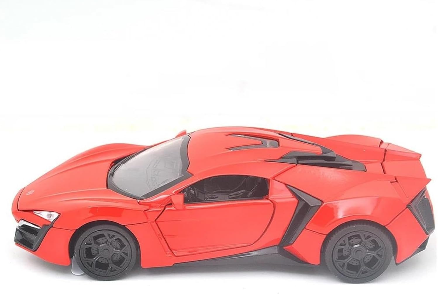 Scale car Model 1: 32 for Lecan Supercars Die-Casting Metal Alloy Car Model Decorative Souvenirs Proportional Car Model Suitable for Display(White)