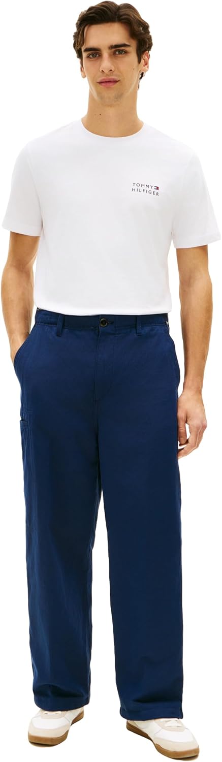 Tommy Hilfiger Men's Short Sleeve Cotton Graphic T-Shirts with Embroidered Stacked Graphic