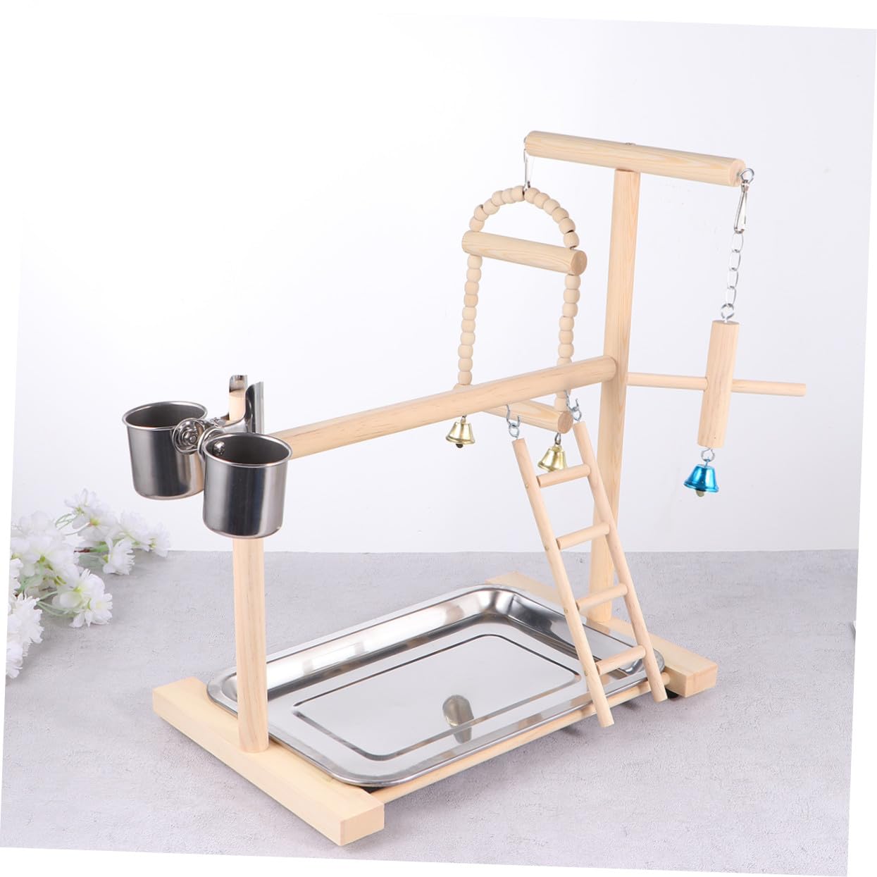 VICASKY Parrot Stand Spielplatz aus Naturholz Hängendes Vogelspielzeug mit Schaukel Fördert Balance und Bewegung für Wellensittiche Nymphensittiche und Kleine Papageien Zufällige Farbe