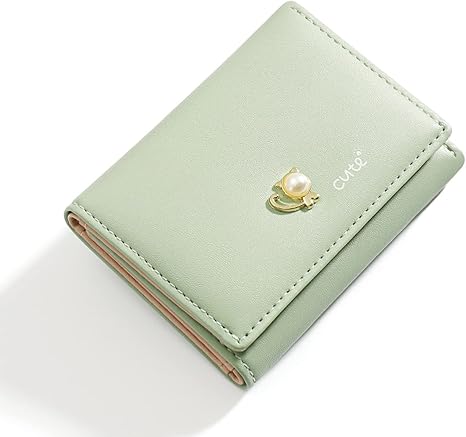 Amazon Co Jp ミニ財布 学生 高校生 コンパクト 小銭入れ財布 小銭入れあり 三つ折り さくらんぼ 収納力 白 三つ折り 財布 レター型 かぶせ財布 かわいい 子供大人兼用 お誕生日プレゼント 軽量 レザー ショートウォレット ファッション