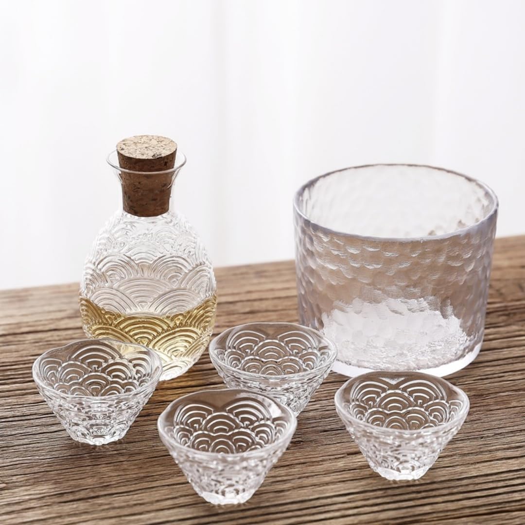 Japanese Sake Set Glass Tokkuri 4 Cups Warmer Borosilicate Cloud Pattern
