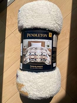 Amazon.co.jp: コストコ ペンドルトン シェルパブランケット ツイン