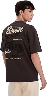 ديفاكتو تي شيرت محبوك باكمام قصيرة ورقبة دائرية ضيقة للرجال الشباب (عبوة من قطعة واحدة)