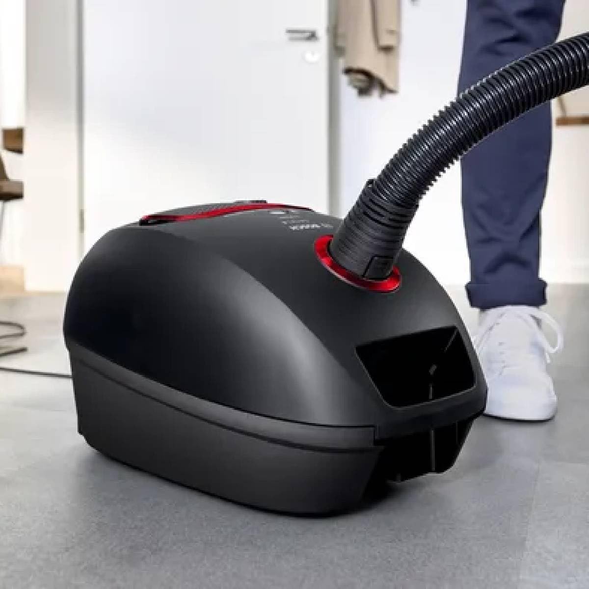 Bosch BGB41POW1 - Aspirapolvere con sacco, traino, 850 watt, nero