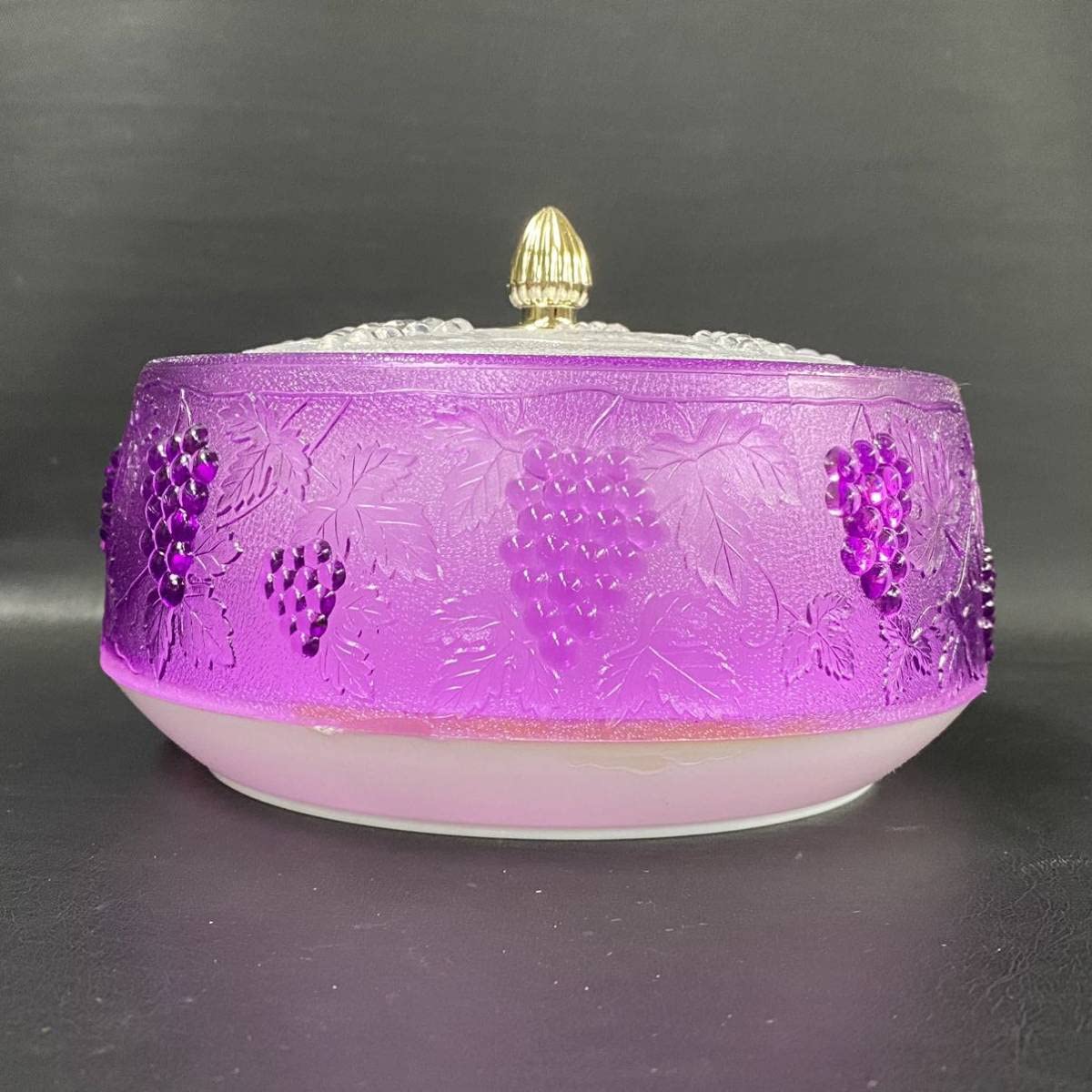 Amazon.co.jp: 品昭和レトロ ハタ印 ぶどう菓子器 中 当時物