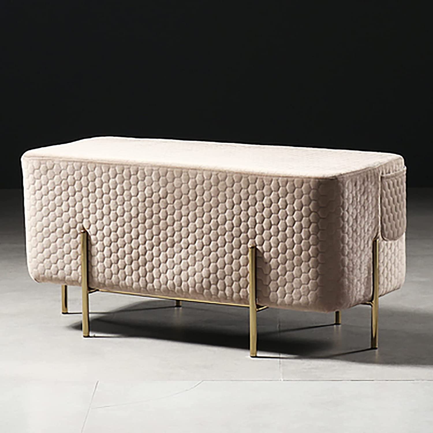 Banc ottoman en velours doux pour sublimer l'entrée et le salon