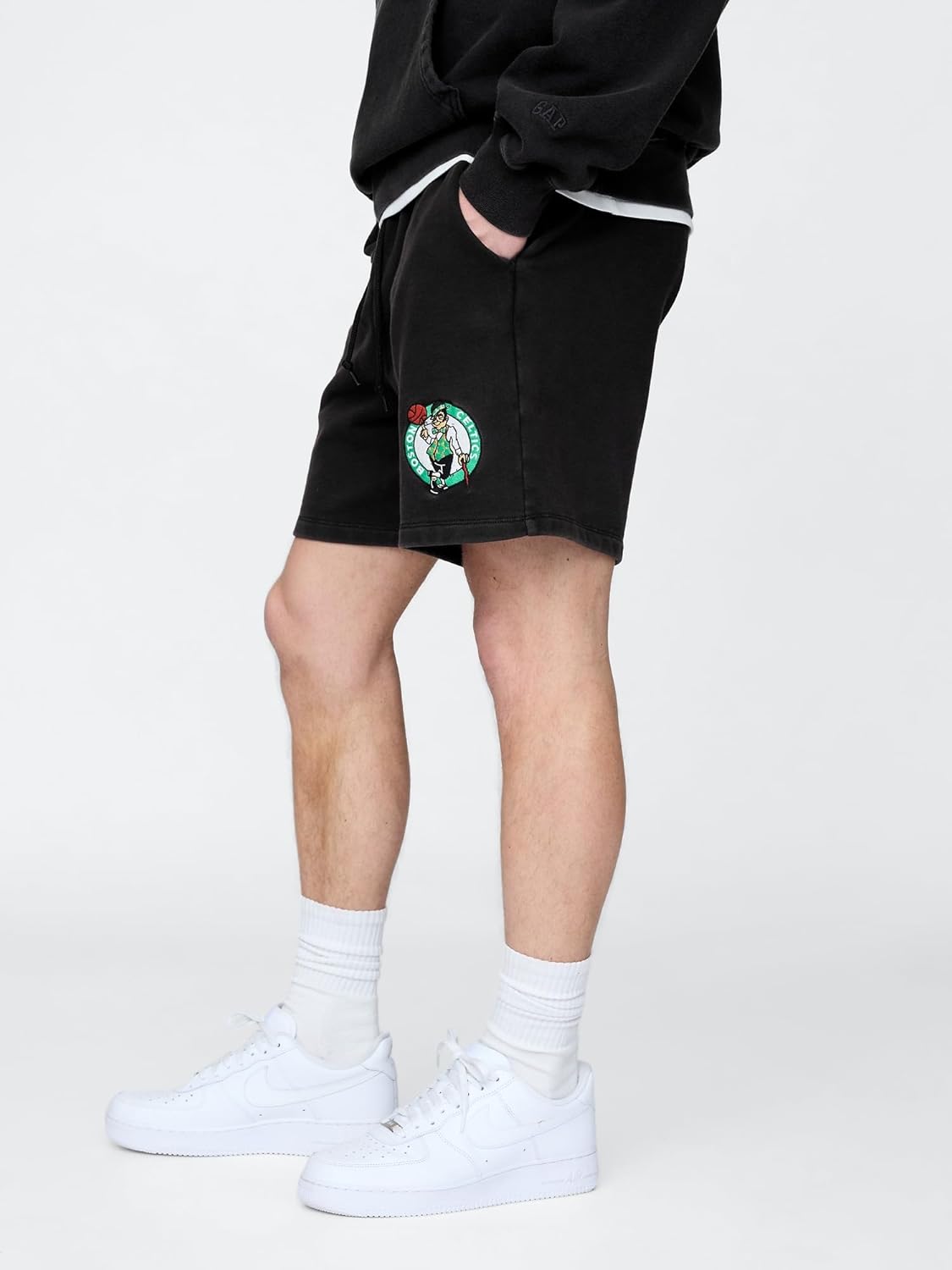 GAP Men's x NBA Fleece Pull-On Athletic Shorts - Image 2