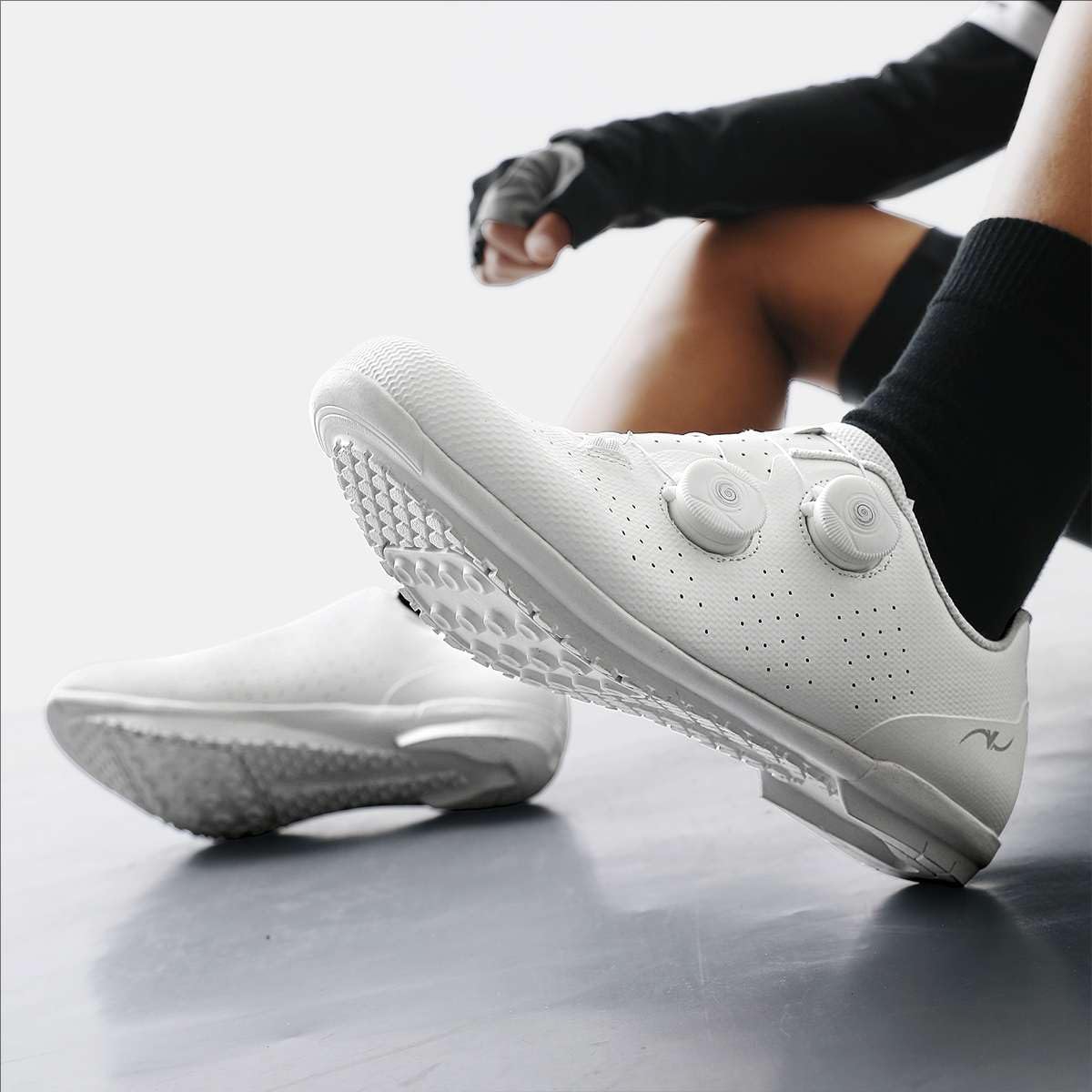 Scarpe da Ciclismo Senza Attacchi con Suola in Gomma Uomo Donna Scarpe da Strada E da Mountain Bike raspiranti, Fori di Ventilazione