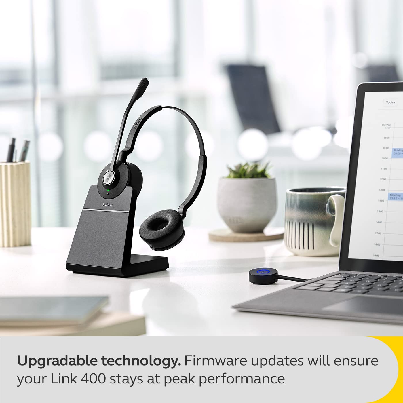 Jabra Link 400 USB-A DECT Adapter - Tragbarer und langlebiger Dongle mit bis zu 150 m geschützter Funkreichweite für ausgewählte Jabra Engage Wireless Headsets - MS Variante - Schwarz, 14205-11