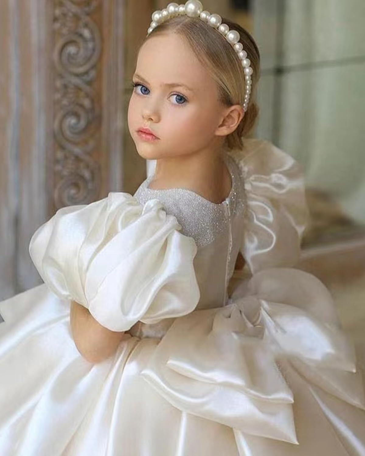 Satin Pageant Dresses for Girls Long Puffy Tulle Flower Girl Dress for Wedding Toddler Princess Gowns with Bow FAY15