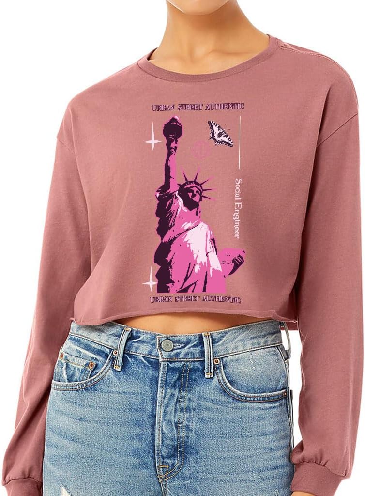 Statue of Liberty Cropped Long Sleeve T-Shirt - Great Items - Art Lover Gifts for Women
