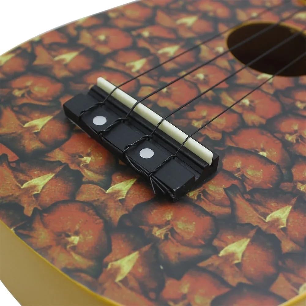 Kompakte akustische Akustik-Ukulele for Erwachsene, leichte 4-saitige Ukulele, Anfänger-Reise-Ukulele, kompakte Damen-Kleingitarre, tragbare Ukulele, geeignet for Studenten und Anfänger, einfach zu sp